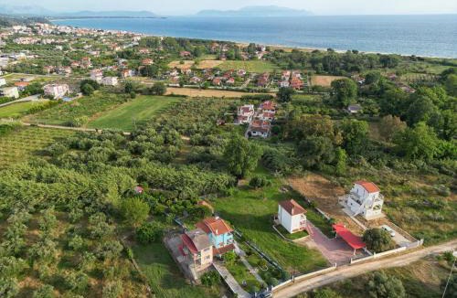 Zalongo Villa | Villa Elpida