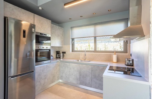 Kateleios Villa | Villa Ersi - Three Bedroom Villa, Sleeps 8