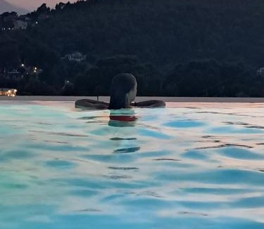Troulos Villa | Villa George in Skiathos