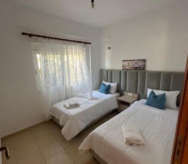 Qeparo House | Villa Gjika