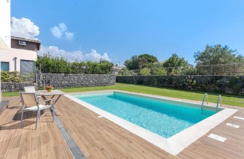 Mascalucia Villa | Villa Gloria Maria