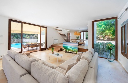 Urbanitzacio Gotmar Villa | Villa Gotmar long term rental by JS Villas