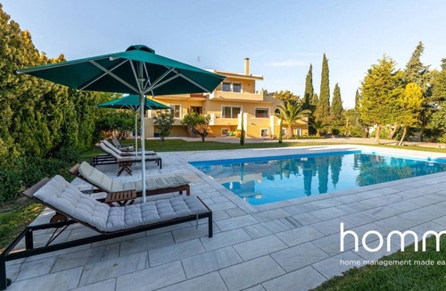 Saronikos Villa | Villa Valmα homm with 5 bedrooms and private pool, 10ppl