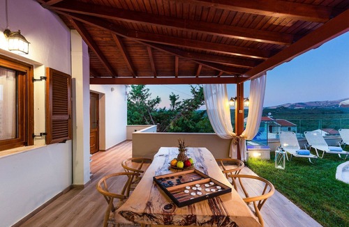 Achlades Villa | Villa in Crete with Private Pool & Beaches Nearby