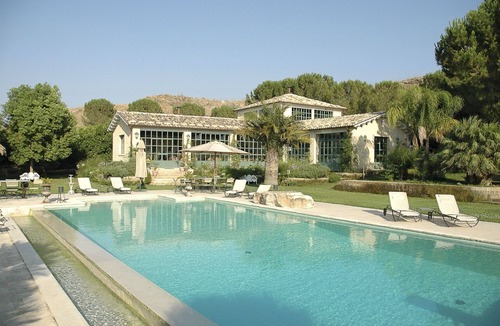 Lentini Villa | Villa in Syracuse with 12 bedrooms sleeps 24