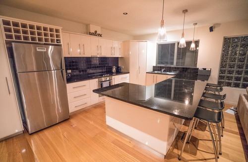 Binalong Bay House | Villa Jasper - Spacious villa style accommodation with panoramic views