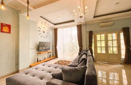 Yogyakarta Villa | Villa Kamar Tamu Warungboto