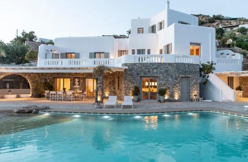 Plintri Villa | Villa Ker by Ethos Hospitality- 5 Bedrooms