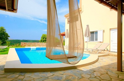 Achlades Villa | Villa Korini with swimming pool