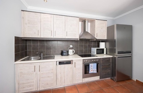 Kateleios Villa | Villa Kostis - Three Bedroom Villa, Sleeps 6