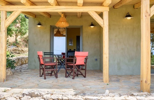 Valerianos Villa | Villa Koukounari at Chionata