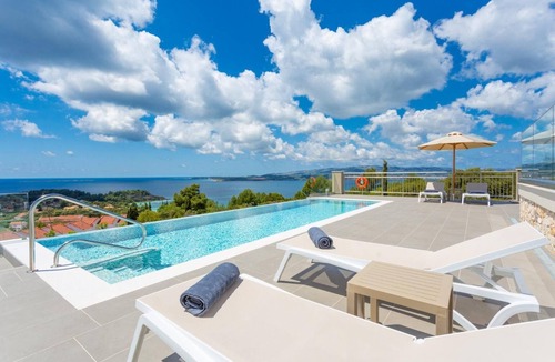 Lassi Villa | Villa Lassi Fos - Three Bedroom Villa, Sleeps 6