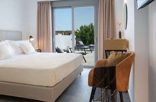 Apolpaina Villa | Villa Lefkia - Aloft Luxury Apartments
