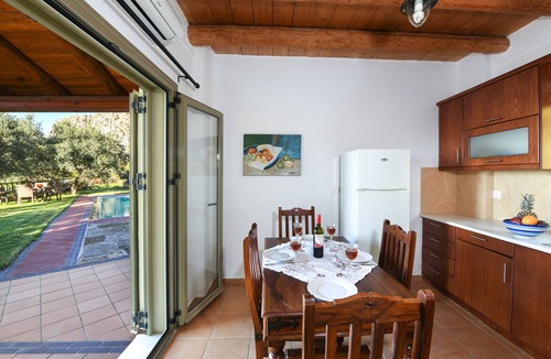 Milia Villa | Villa 'Malathiros 4 with Private Pool' with Sea View, Wi-Fi and Air Conditioning