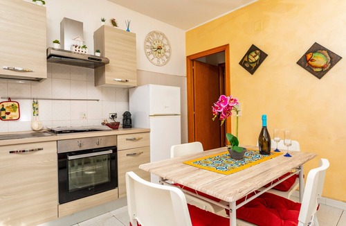 Fondachello Villa | Villa 'Marecalmo Holiday House' with Private Terrace, Wi-Fi and Air Conditioning