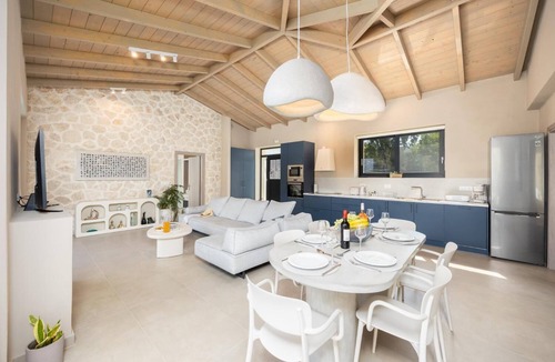 Kateleios Villa | Villa Margarita - Two Bedroom Villa, Sleeps 4