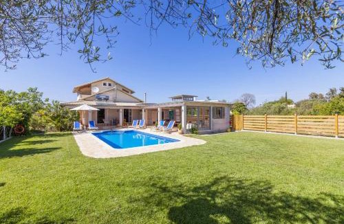 Roda Villa | Villa Marilisa by Villa Plus
