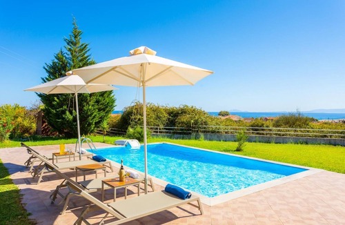 Kateleios Villa | Villa Melissa - Two Bedroom Villa, Sleeps 5