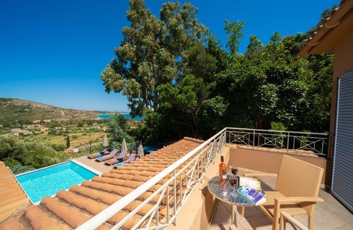 Kateleios Villa | Villa Orchidea by Villa Plus