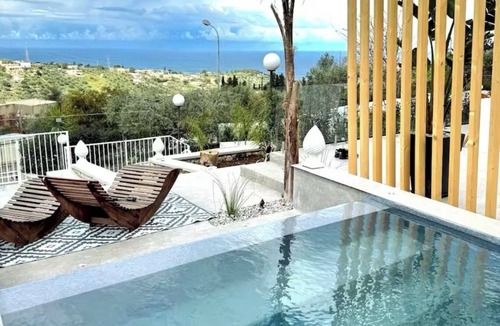 Trabia Villa | Villa Ortensia infinity pool sea view