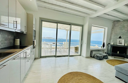 Agios Stefanos Apartment | Villa Panoramic View