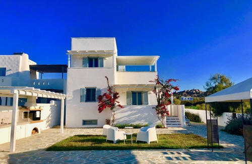 Plaka Villa | VILLA PERGOLA, private villa, private pool and amazing view.Quiet area.