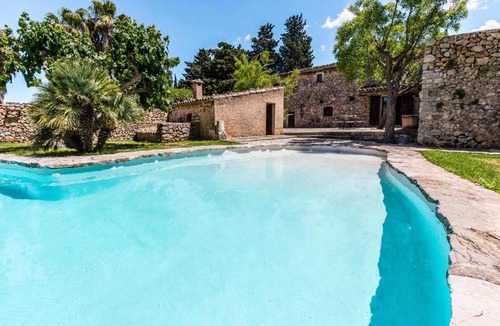 Buger Villa | Villa Rafal Antic
