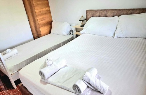 Berat Villa | Villa Rexho