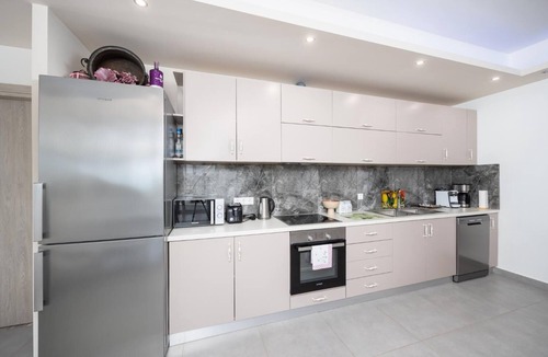 Valerianos Villa | Villa Rudi - Two Bedroom Villa, Sleeps 4