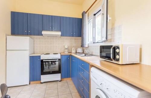 Mousata Villa | Villa Russa Anna - One Bedroom Villa, Sleeps 2