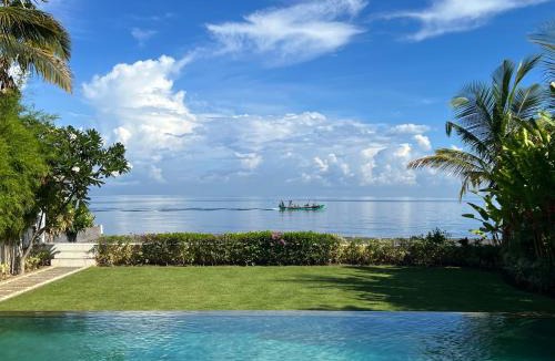 Lokapaksa Villa | Villa Serenity Beachfront Bali
