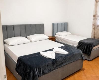 Shkembi i Kavajes Villa | Villa Sofia