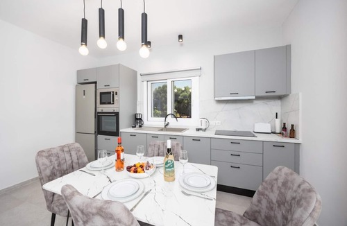 Leivathos Villa | Villa Tania Dio - Two Bedroom Villa, Sleeps 5