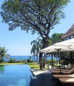 Lokapaksa Villa | Villa Terang Bulan