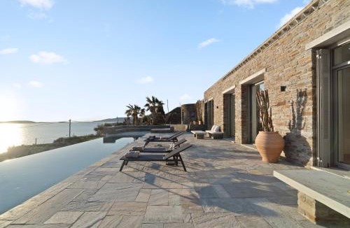 Batsi House | Villa Thalassa, Beachfront, Private Pool & Sunset Views by Explore Andros