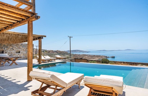 Houlakia Villa | Villa 'The Lion 3 with Sunset Views' with Sea View, Wi-Fi and Air Conditioning