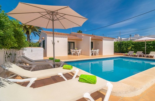 Cala en Porter House | VILLA VICTORIA - Charming house with shared pool.