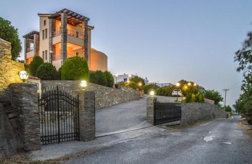 Andros Town Apartment | Villa View Studios