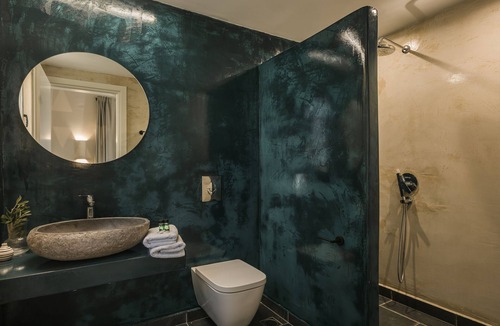 Menegata Villa | Villa Volare : A luxury villa 10 minutes from city center and the airport!