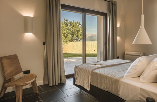 Menegata Villa | Villa Volare : A luxury villa 10 minutes from city center and the airport!
