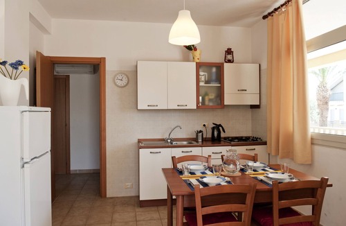 Caucana-finaiti-casuzze-finaiti Nord Villa | Villa with garden and swimming pool very close to the beach