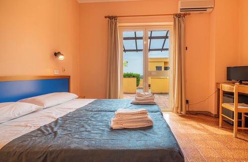 Isca Marina Hotel | Villaggio La Feluca