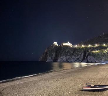 Sant'Alessio Siculo Apartment | vinaka