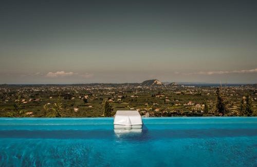 Lagopodo Villa | Violet Private Stone Villa