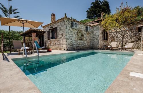 Tragaki Villa | Vozas Villas - Traditional Houses with Great View