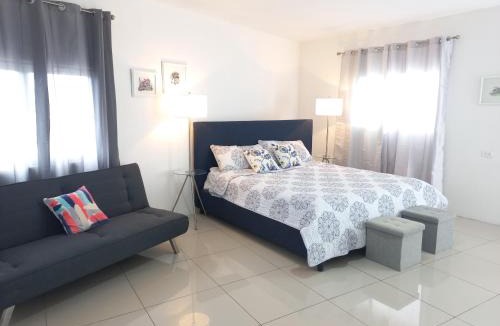 San Jose House | W's Hostel