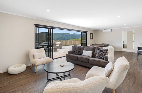 North Island House | Waipamu Lodge – Whakamaru Holiday Home