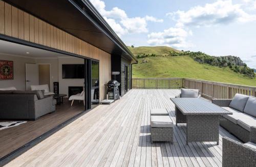 North Island House | Waipamu Lodge - Whakamaru Holiday Home
