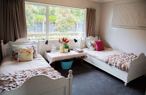 Waitomo Caves Bed & Breakfast | Waitomo Orchard Estate B&B