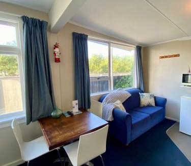 Kaikoura Apartment | Waterfront, Handy Location, Affordable, Unit 4 - KK41164